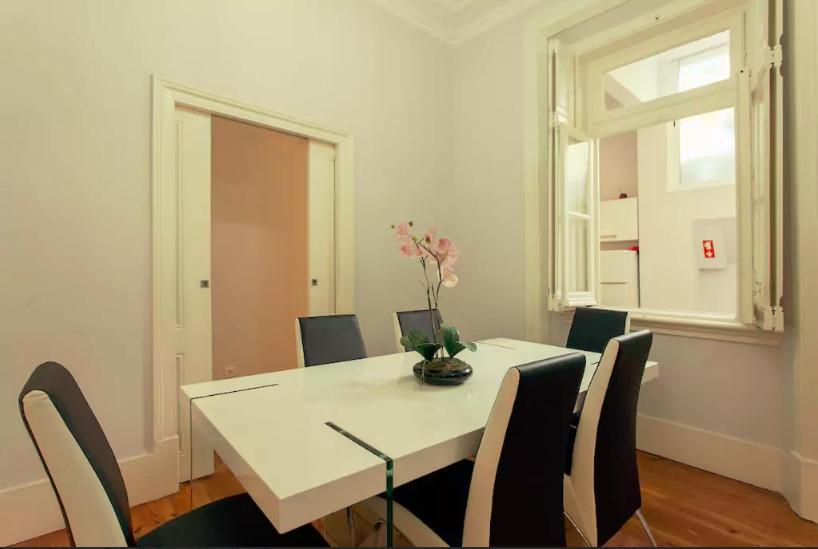 Tradicional Charm House Lisbon Apartment Екстериор снимка